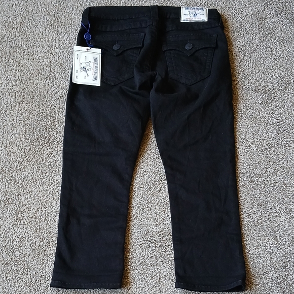 True Religion Flat Front Rolled Capri Pants w/ Flaps Women's Size 29 (NWT) - Picture 2 of 7